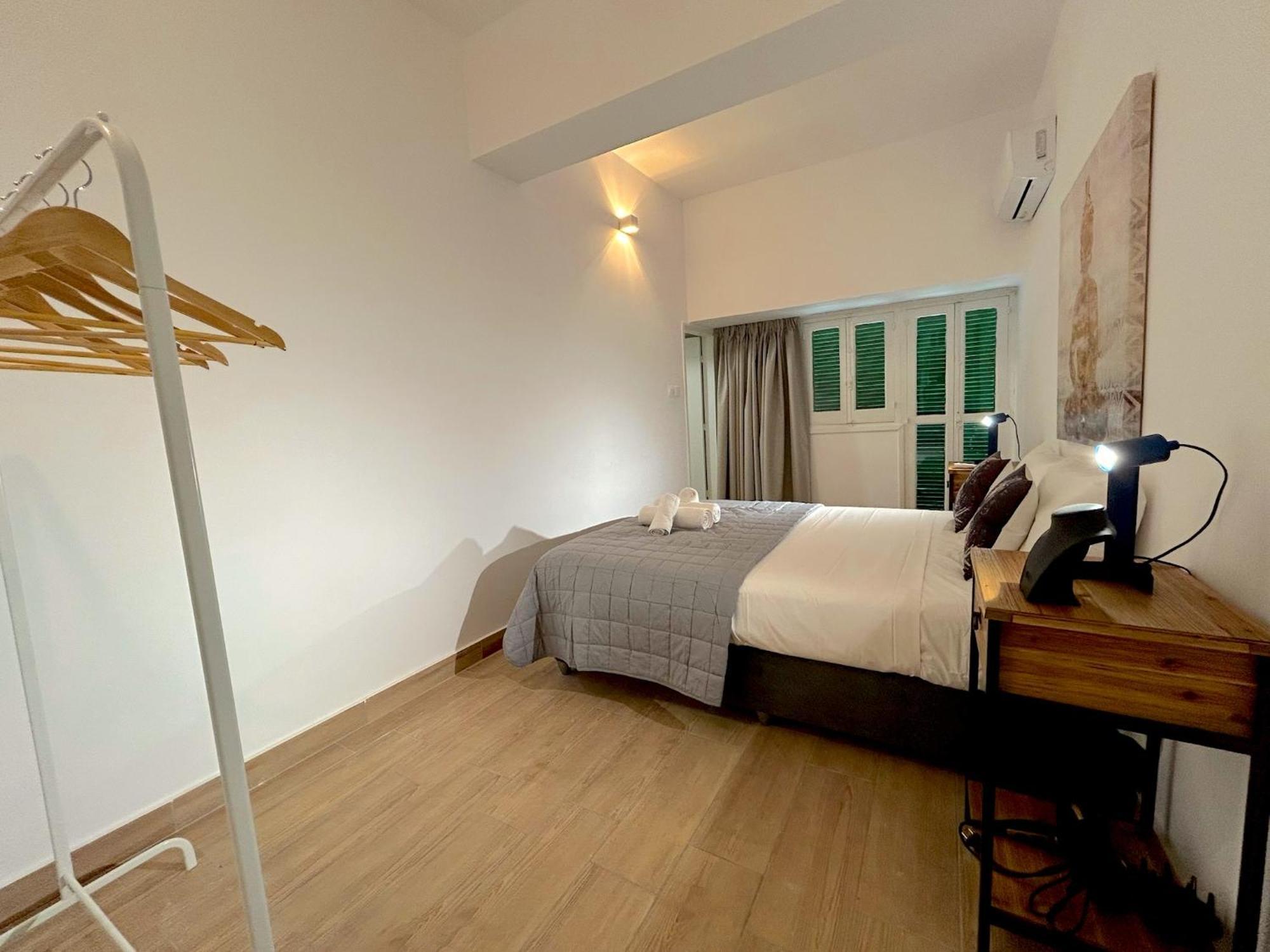 Queen Regina Suites By Platform 357 Λευκωσία Εξωτερικό φωτογραφία