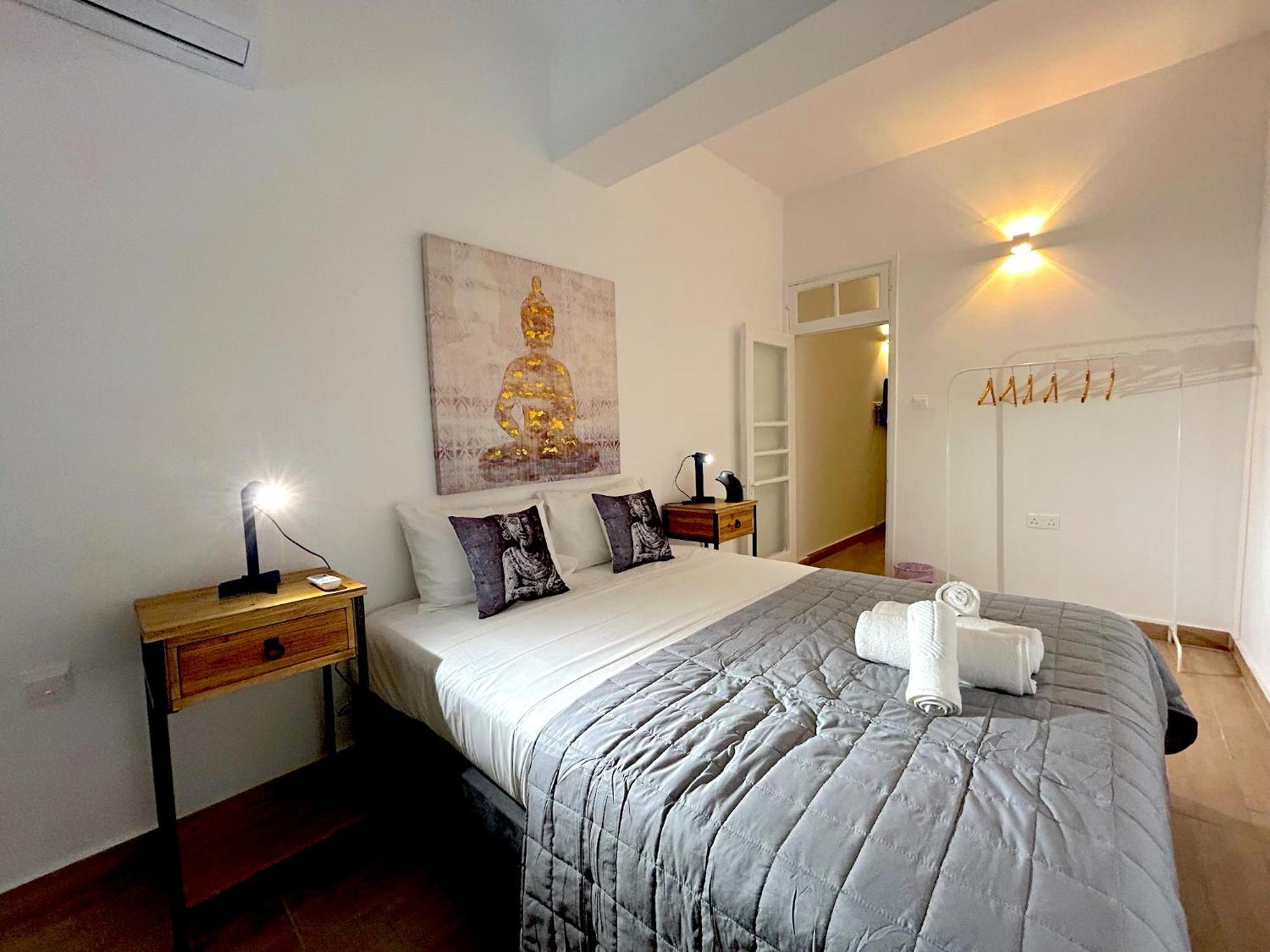 Queen Regina Suites By Platform 357 Λευκωσία Εξωτερικό φωτογραφία