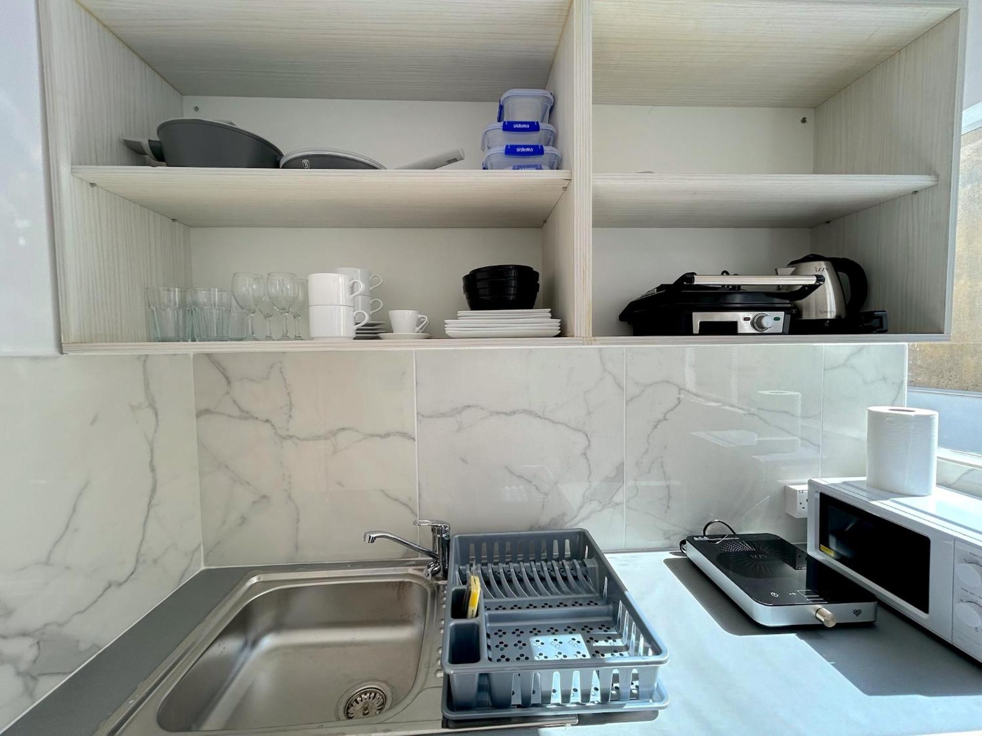 Queen Regina Suites By Platform 357 Λευκωσία Εξωτερικό φωτογραφία
