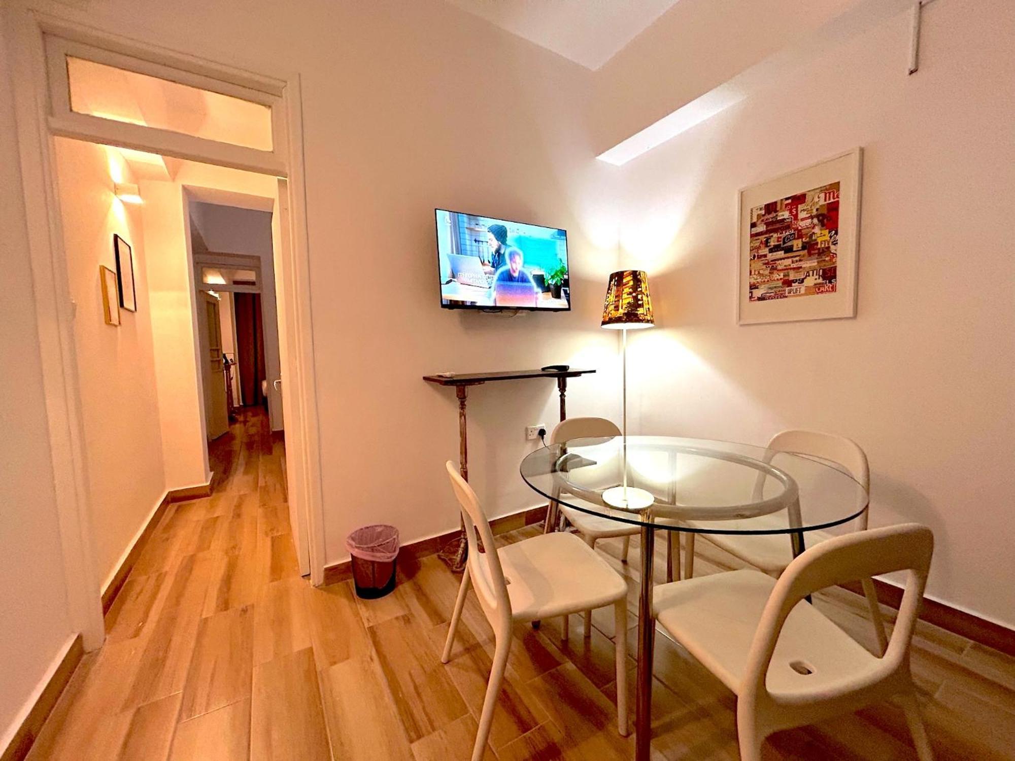 Queen Regina Suites By Platform 357 Λευκωσία Εξωτερικό φωτογραφία