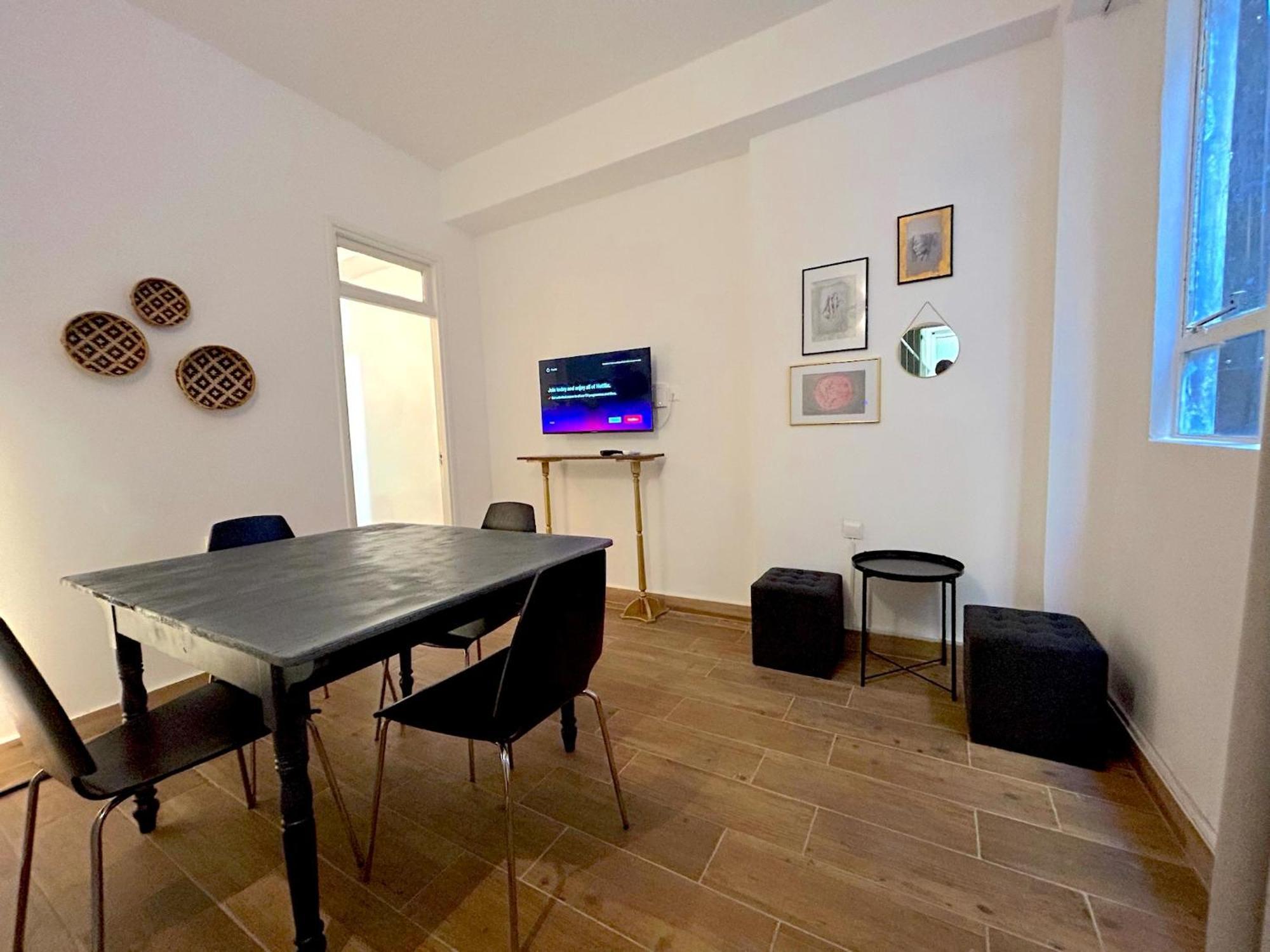 Queen Regina Suites By Platform 357 Λευκωσία Εξωτερικό φωτογραφία