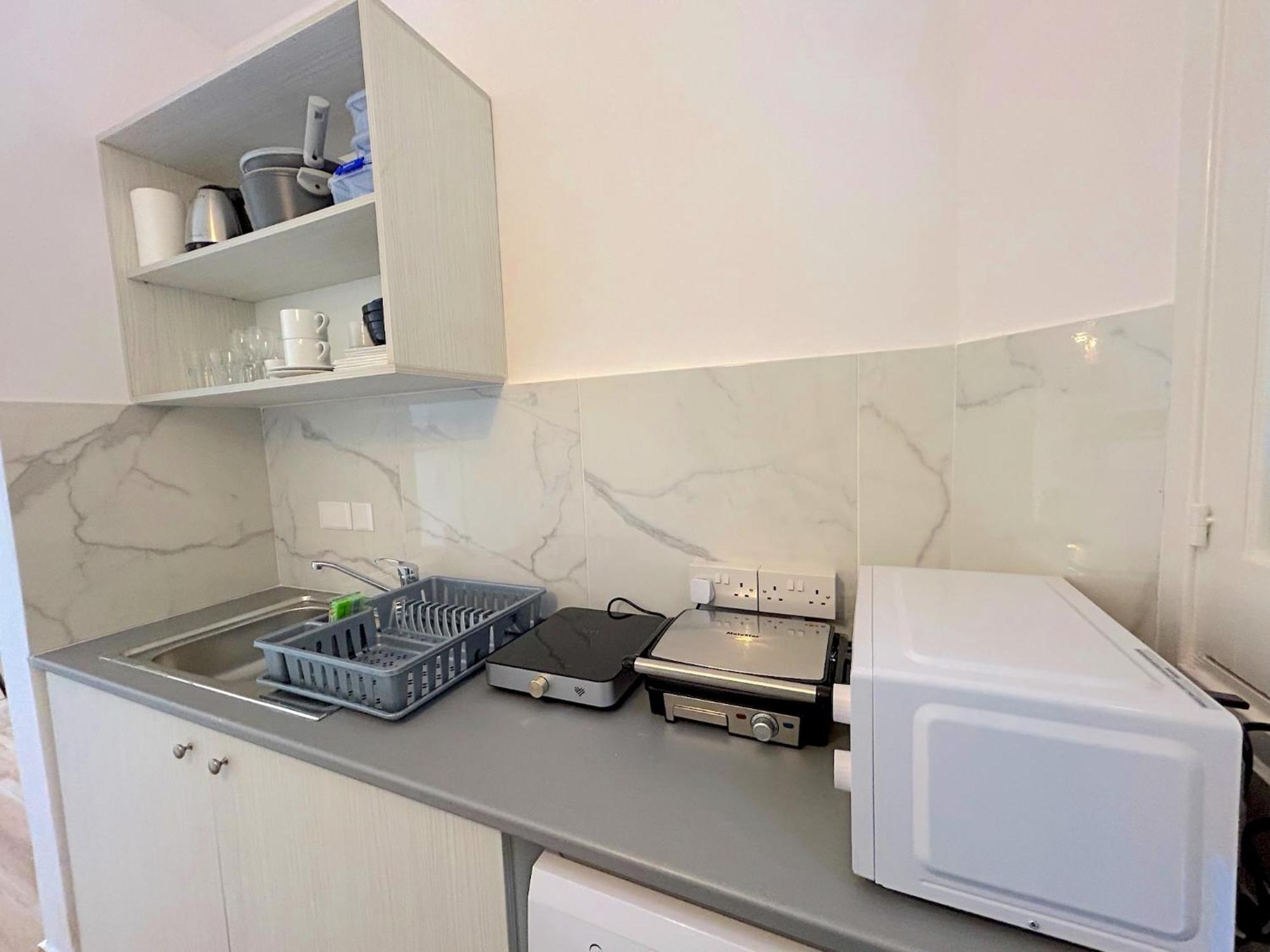 Queen Regina Suites By Platform 357 Λευκωσία Εξωτερικό φωτογραφία